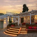 Boho Club - A Preferred Ξενοδοχείο Μαρμπέλλα