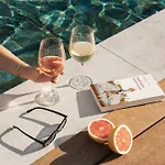 Ξενοδοχείο Boho Club - A Preferred 5*