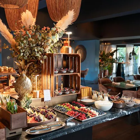 Boho Club - A Preferred Hotel