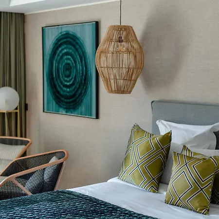 Boho Club - A Preferred 5*