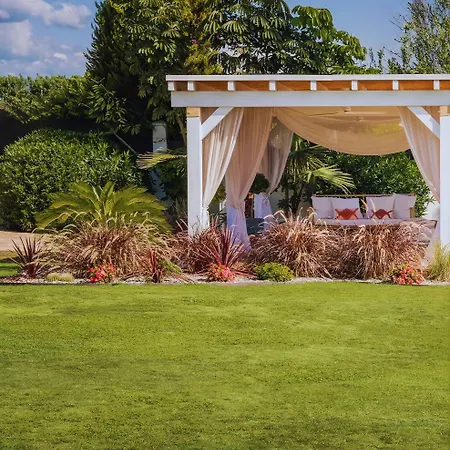Boho Club - A Preferred Hotel 5*