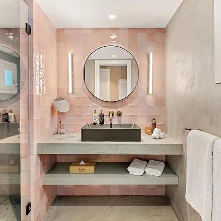Boho Club - A Preferred Hotel